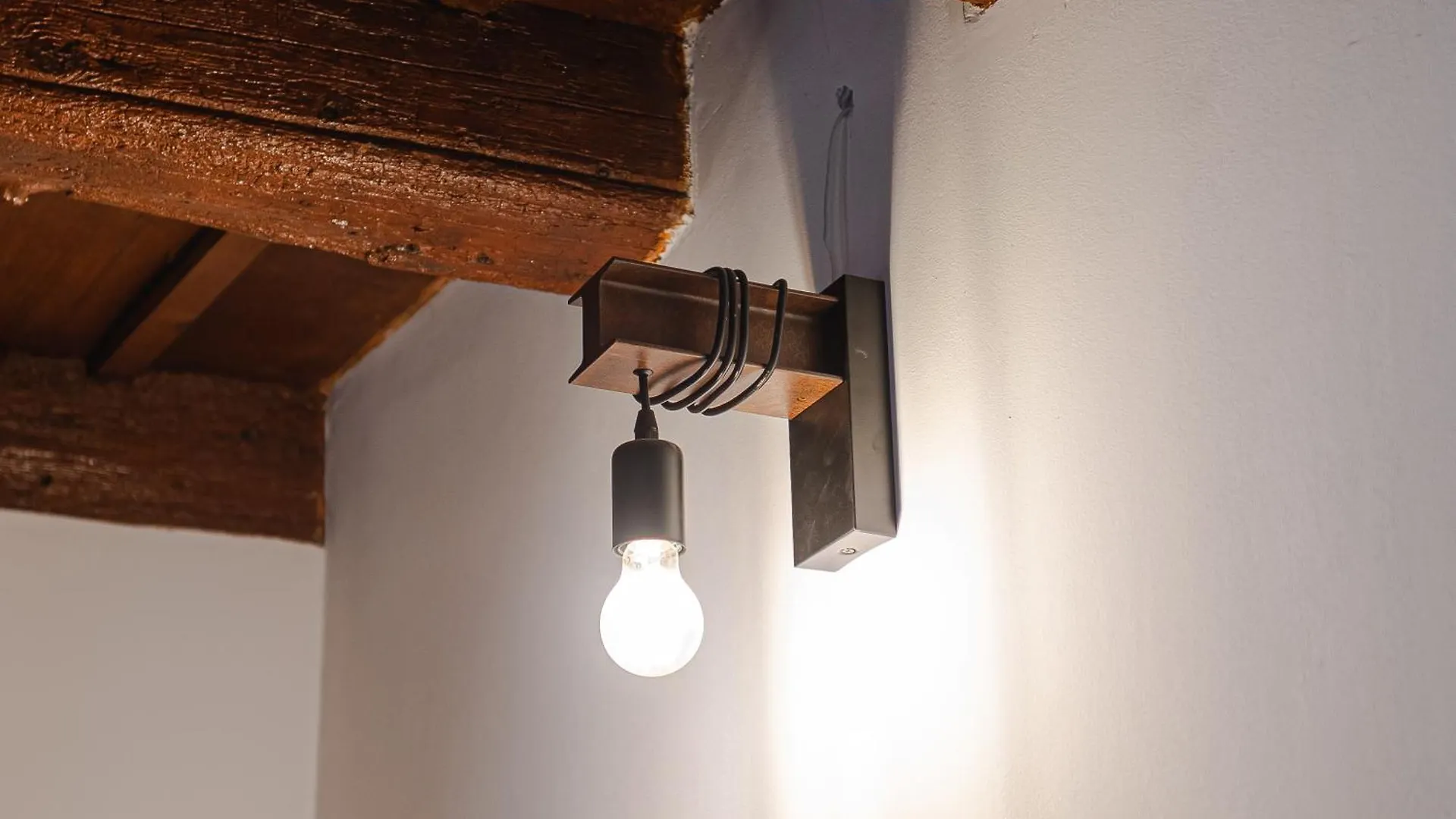 15Th Century Loft - Verona City Centre Apartment